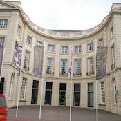 Koninklijke Schouwburg (The Royal Theatre)