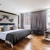 Heritage Deluxe Room - Holmes Hotel London