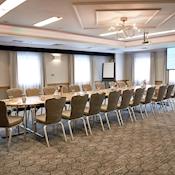 Verandah 2 - Cottons Hotel & Spa