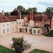 Front of house - That Amazing Place