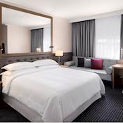 Bedroom - Sheraton Heathrow Hotel